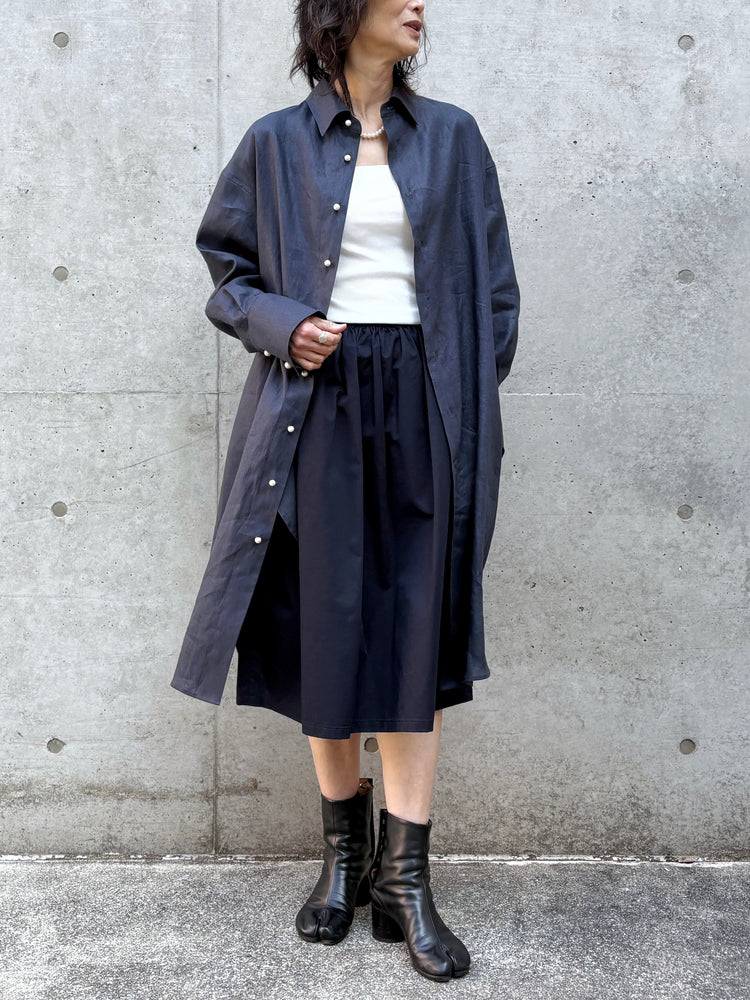 MADISONBLUE / OVERSIZED SPLIT TUCK OP LINEN / NAVY / MB261-4007