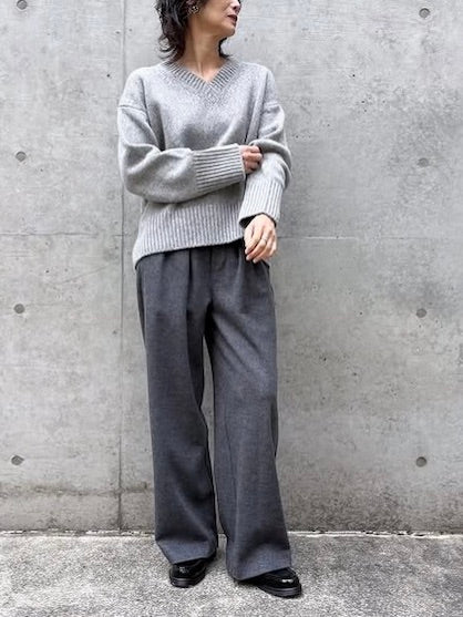 GALERIE VIE / ファインウール Vネックプルオーバー / GRAY / 23025402303