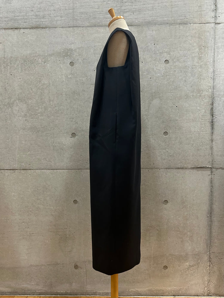 AURALEE / STRUCTURED WOOL DOUBLE CLOTH SLEEVELESS DRESS / TOP BLACK / A26DO1HP
