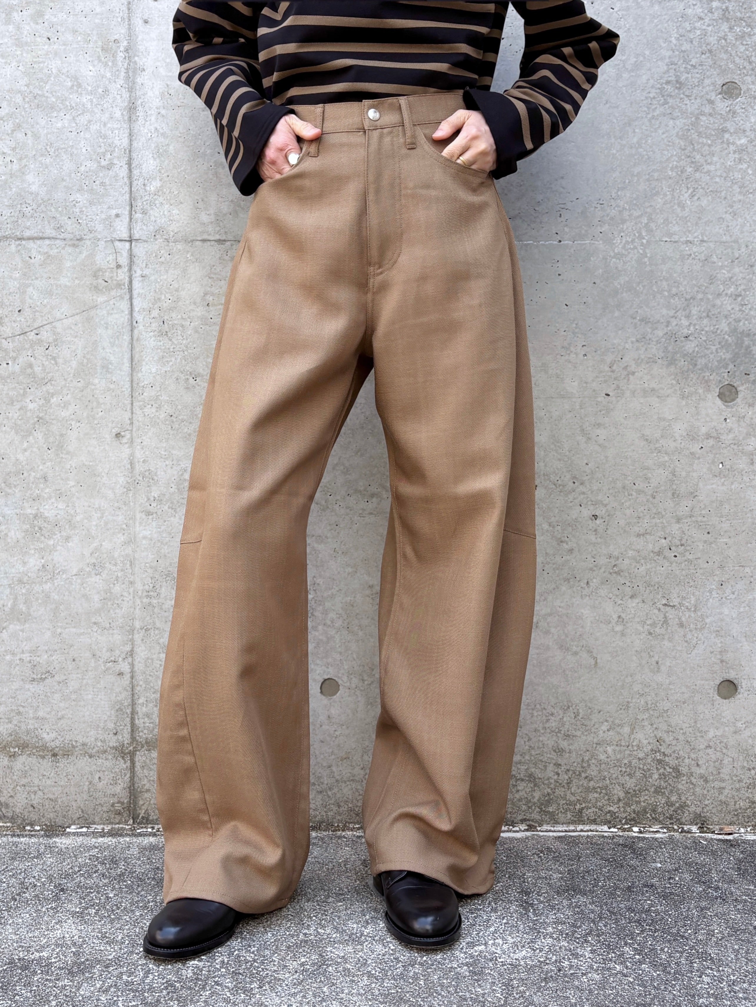 HYKE / OXFORD BARREL LEG JEANS / BEIGE / 13387