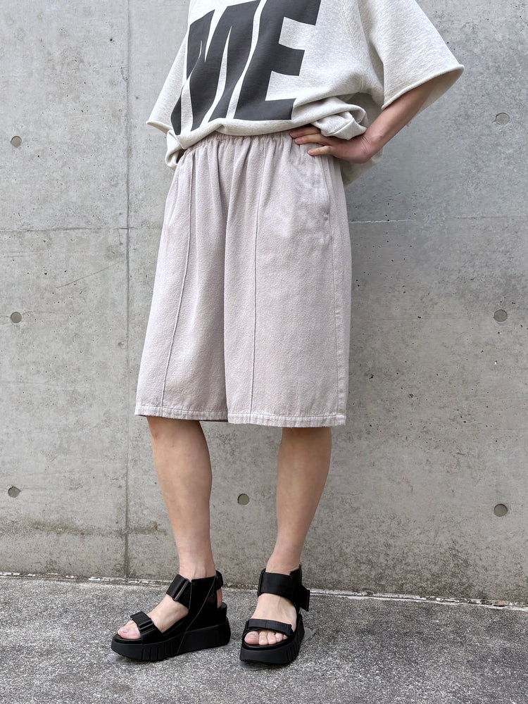 KATHARINE HAMNETT / NOIL SILK EASY WIDE SHORTS / BEIGE / KHESP-01