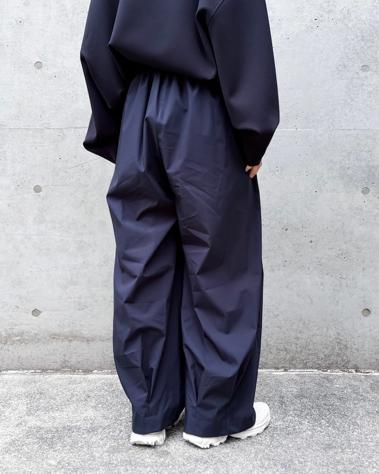ENFÖLD / TUCK-HEM WIDE-COCOON PANTS / D.NAVY / 300JS231-1391