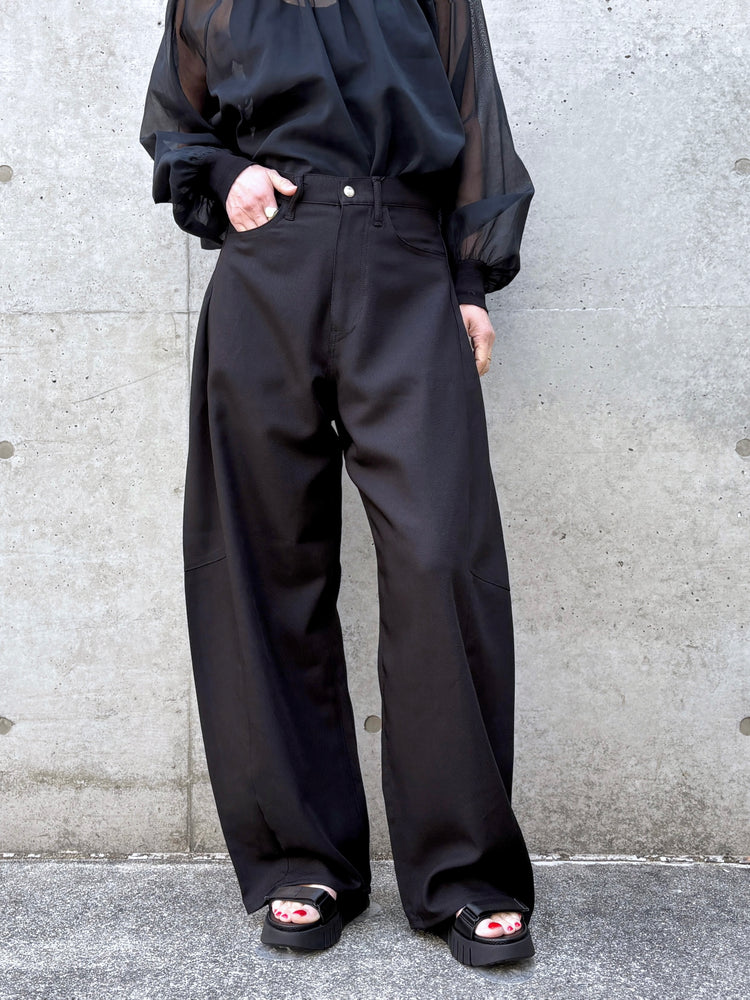 HYKE / OXFORD BARREL LEG JEANS / BLACK / 13387