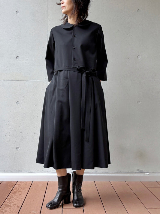 tao / ウールギャバ後染丸襟ウエスト紐ワンピース(プリーツ)/ BLACK / TC-O103