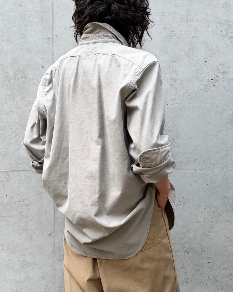 MADISONBLUE / HAMPTON BACK SATIN SHIRT / MOCHA / MB000-5005