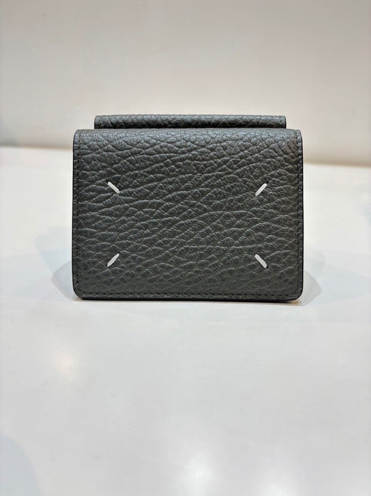 Maison Margiela / Three Fold Wallet / Gris caillou / S36UI0416P4455T8127