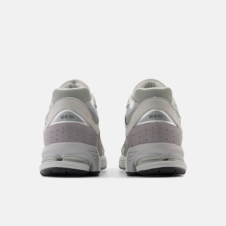 NEW BALANCE / GRAY / M2002RXJ D