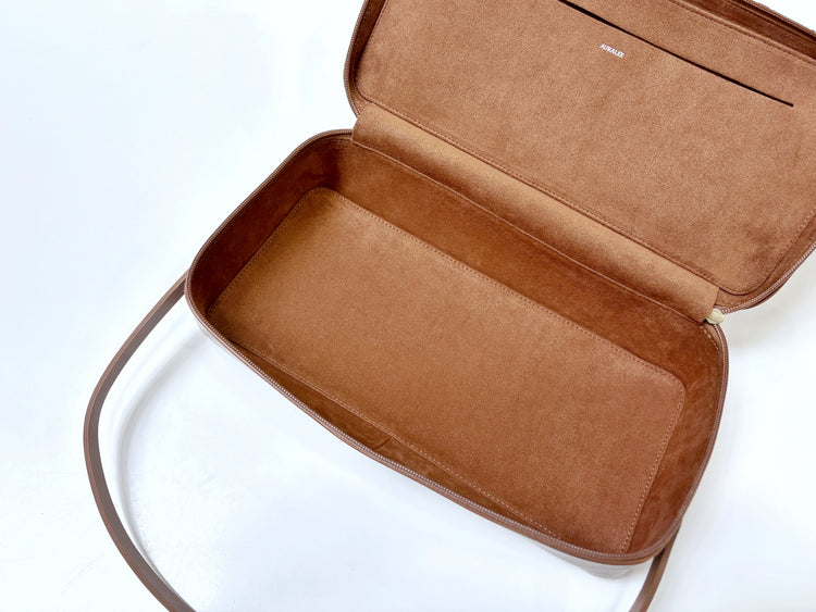 AURALEE / LEATHER SQUARE BAG MADE BY AETA / BROWN / A26SBO5AE
