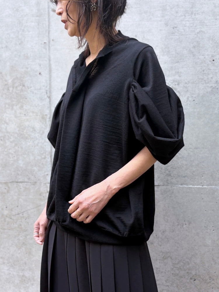 JUNYA WATANABE / アームドレープデザイン Vネックニット / BLACK / JQ-N006