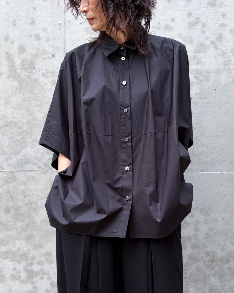 ENFÖLD / DRAPE HEXAGON SKIRTD / BLACK / 300JA230-0611
