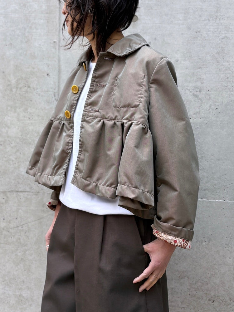 tao / エステルレーヨン綿ツイル×綿オーガンジープリント Fumi Imamura 丸襟ジャケット / KAHKI×A柄/ TQ―J014―051