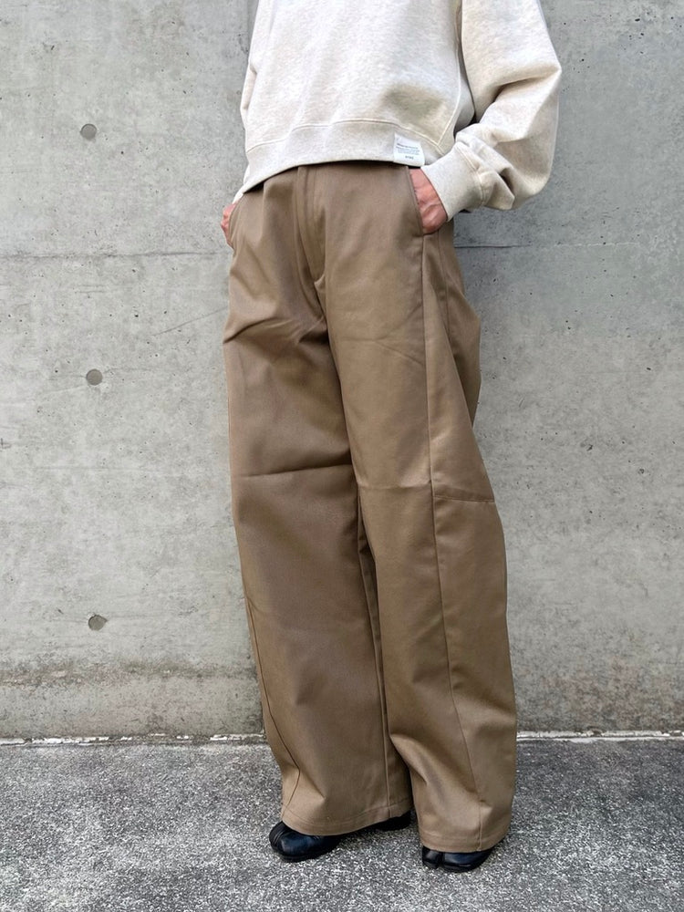 HYKE / T/C BARREL-LEG WORK PANTS / BEIGE / 13394