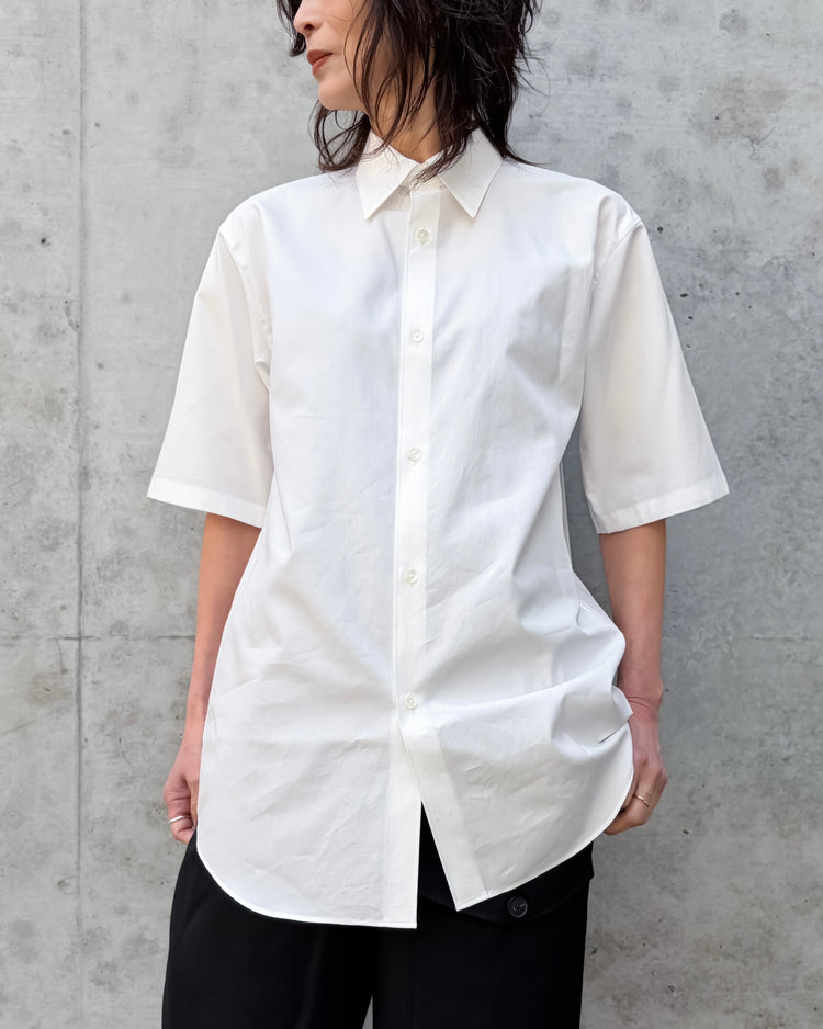 AURALEE / WASHED FINX TWILL HALF SLEEVED SHIRT / WHITE / A26SS05TN