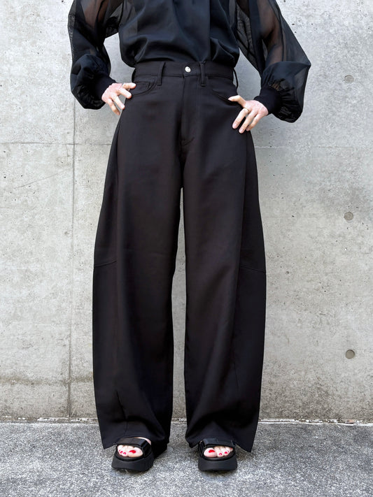 HYKE / OXFORD BARREL LEG JEANS / BLACK / 13387