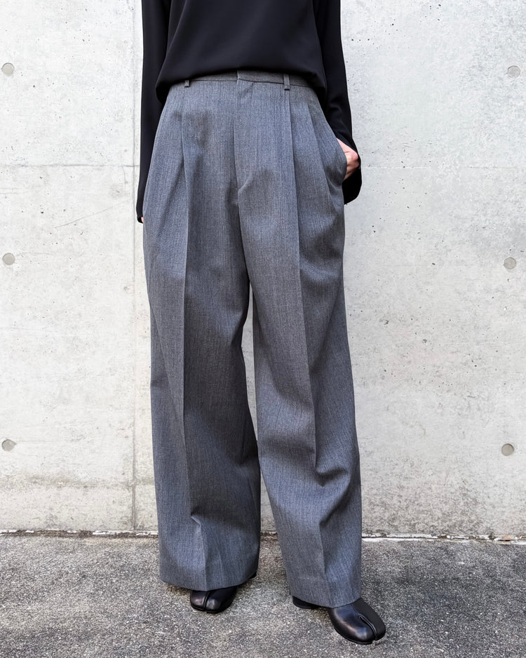 CINOH / GRAY TWO TUCK PANTS / GRAY / BF-PT-014