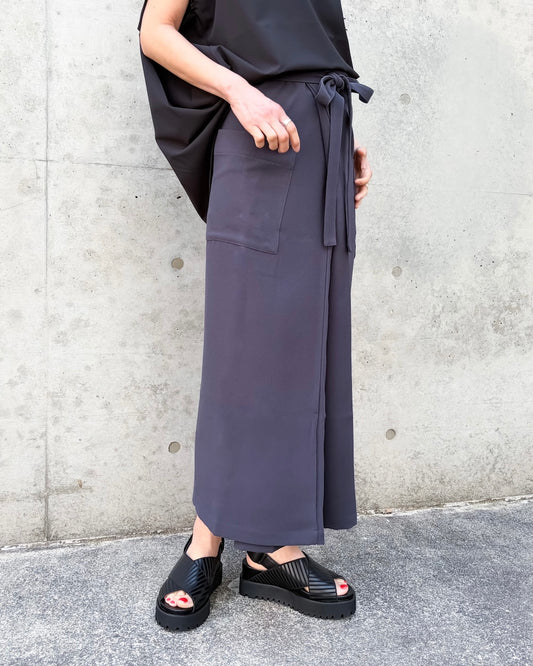 COGTHEBIGSMOKE / MINA DOUBLE WRAP SKIRT / D GREY