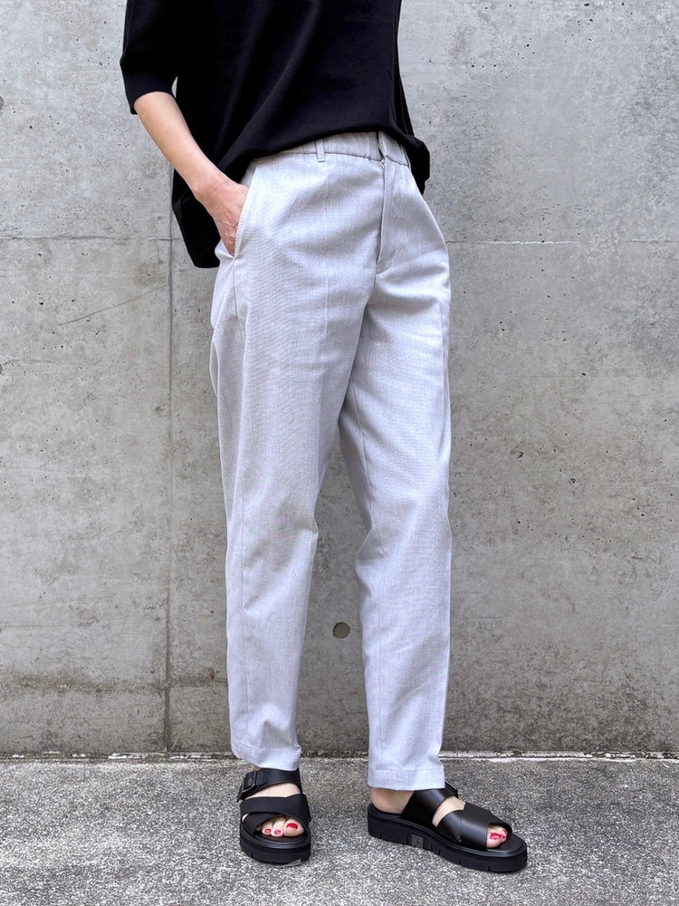 GALERIE VIE / コットンオックスストレッチ スリムパンツ / L.GRAY / 230461040090