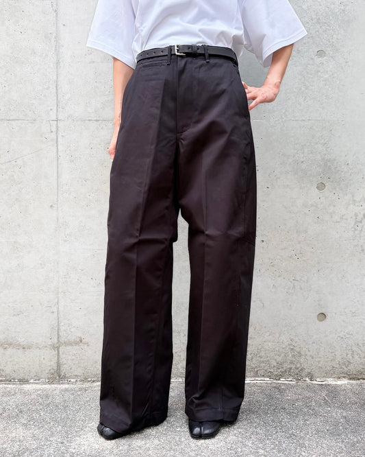HYKE / BARREL LEG CHINO TROUSERS / BLACK / 13348 /