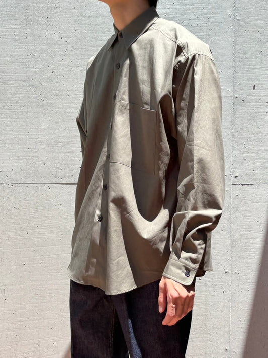 AURALEE / WASHED FINX TWILL BIG SHIRT / DARK OLIVE / A26AS02TN