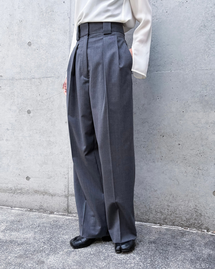 CINOH / T/W TWILL HIGH WAIST TWO TUCK PANTS / GRAY / E-60-029