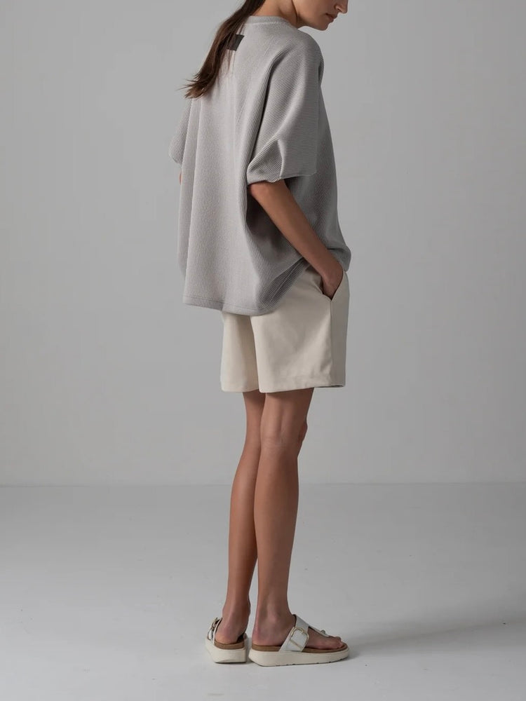 COGTHEBIGSMOKE / HELLEN PENTAGON TOP / PALE GREY