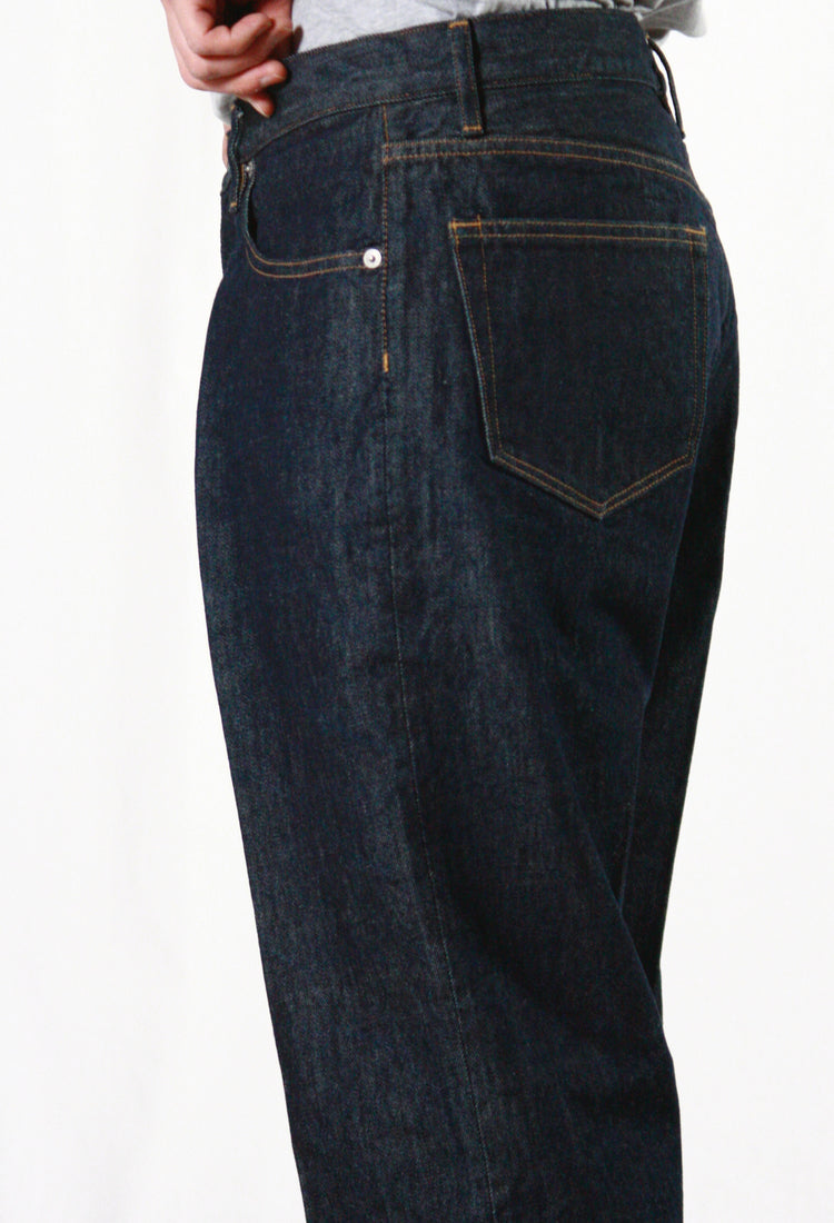 AURALEE / HARD TWIST DENIM 5P PANTS / INDIGO / A00P01DM