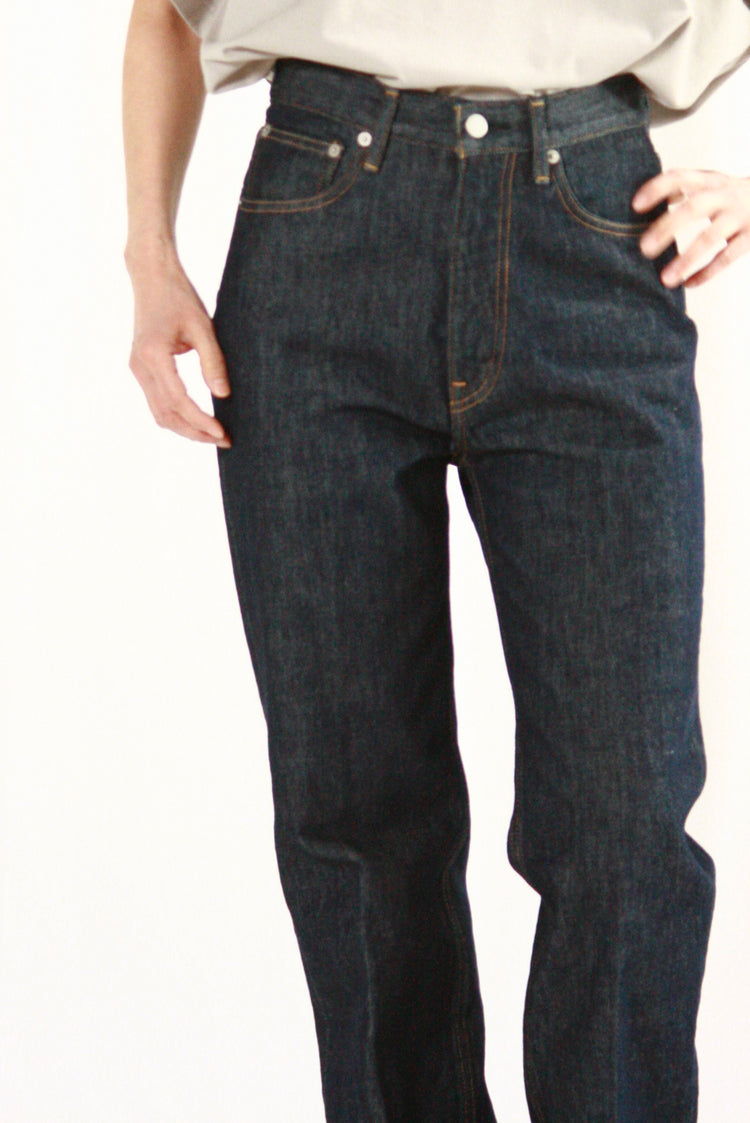 AURALEE / HARD TWIST DENIM 5P PANTS / A00P02DM