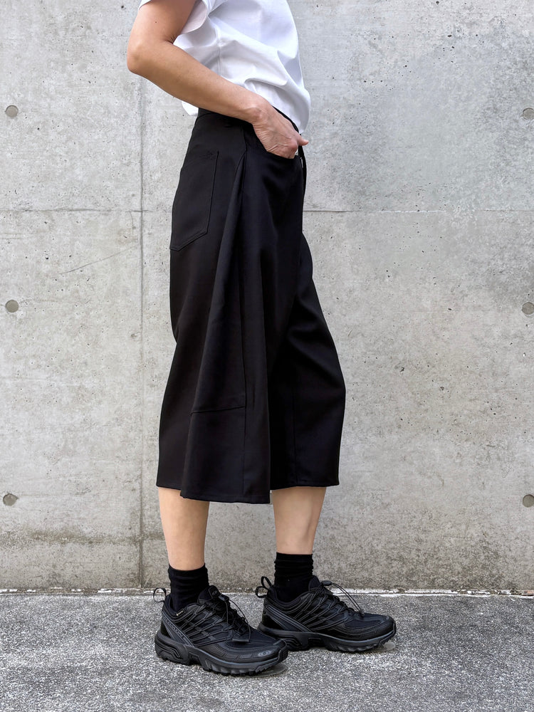 HYKE / OXFORD SHORTS / BLACK / 13388
