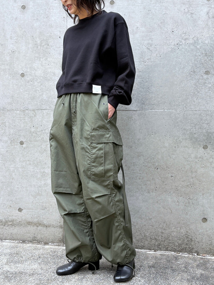 HYKE / CROPPED SWEAT SHIRT / Black / 12416