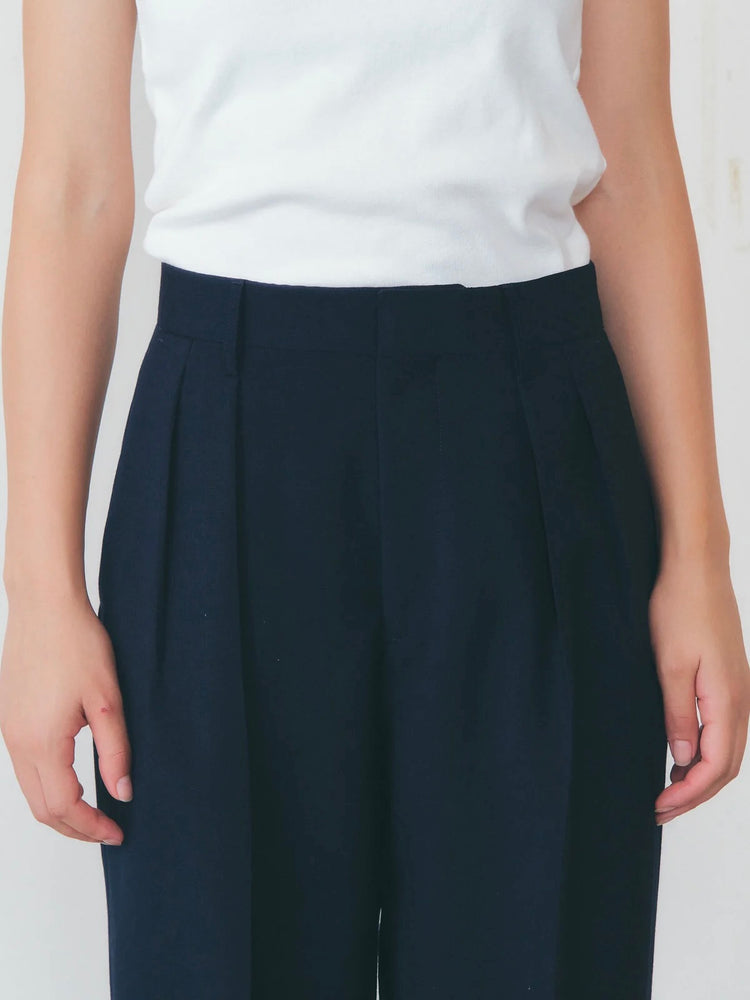 THE SHINZONE / TWO TUCK TROUSERS / NAVY/ 26SMSPA02