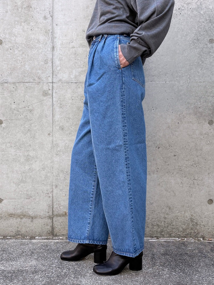 CINOH / 2-TUCK DENIM TROUSERS / M.BLUE / E60-008