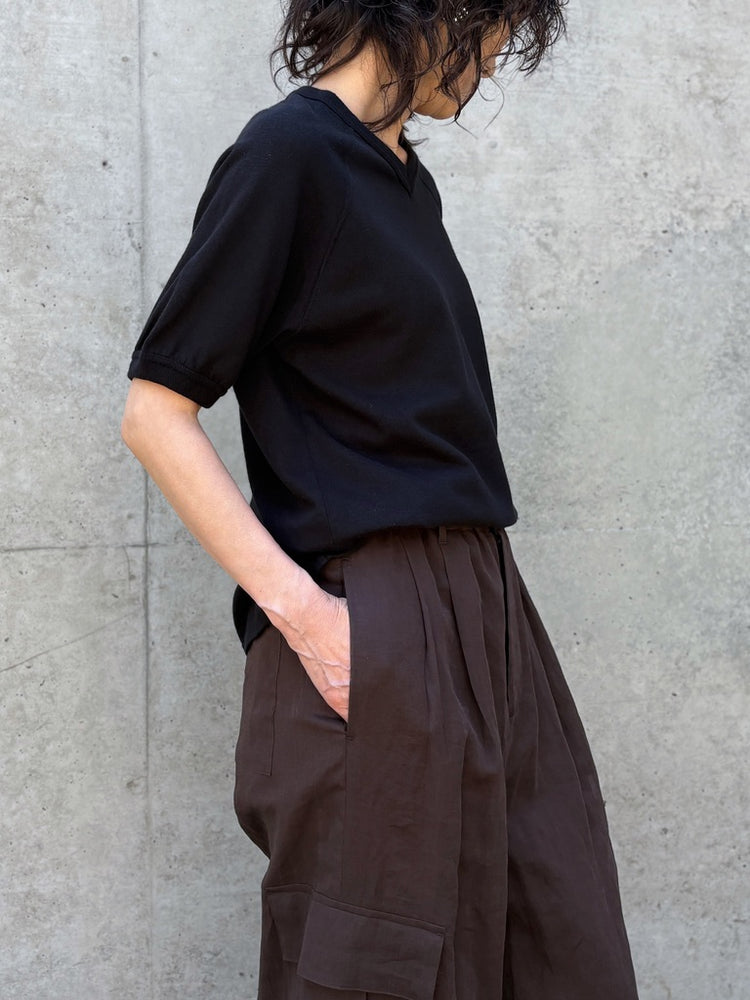 SOPHIE TALKS ABOUT THE WEATHER / VネックリンガーTシャツ / BLACK / COM-26S-CU06