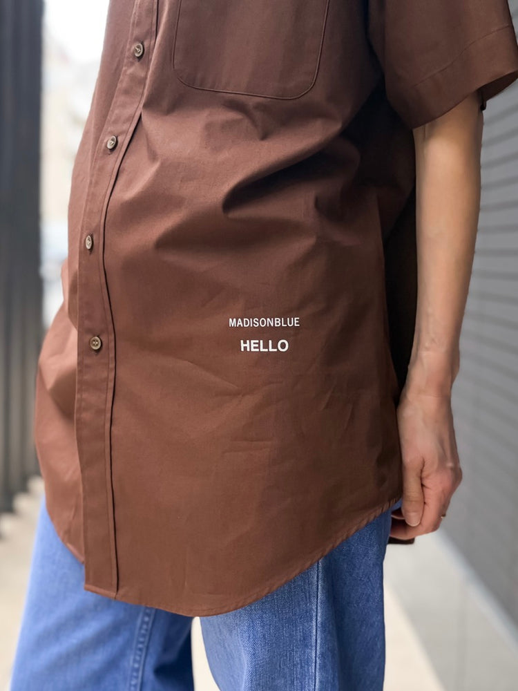 MADISONBLUE / TRANE H/S SHIRT TYPEWRITER / BROWN / MB261-5012