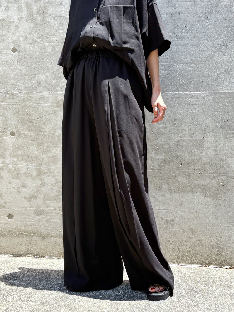 ENFÖLD / BOX PLEATS WIDE-PANTS / BLACK / 300JA431-0571