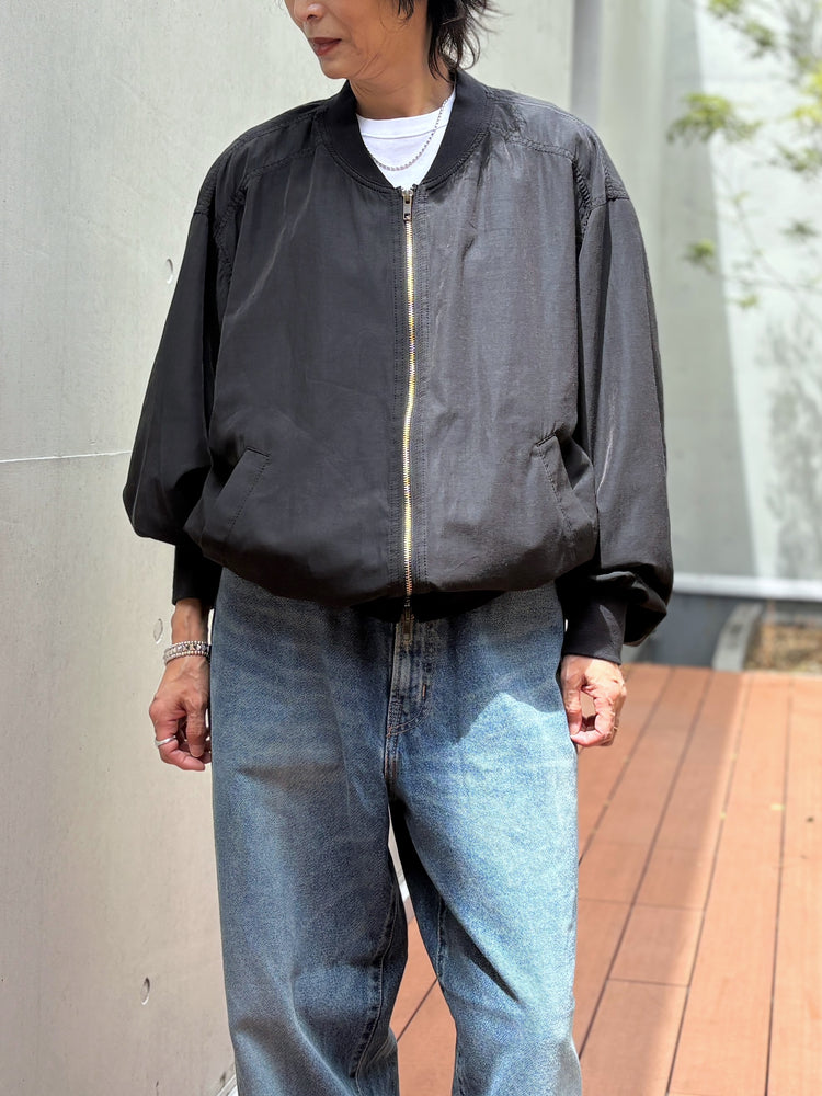 SOPHIE TALKS ABOUT THE WEATHER / ROBERT JAMPER / BLACK / COM-26F-JK02