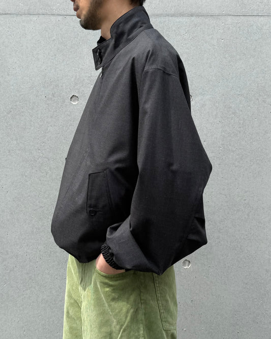 AURALEE / TROPICAL WOOL ZIP BLOUSON / TOP CHARCOAL / A26SB01MT