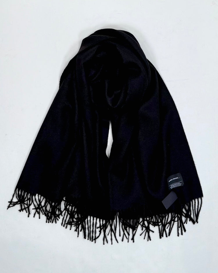 The Inoue Brothers… / Prue Black Large Brushed Scarf / Black