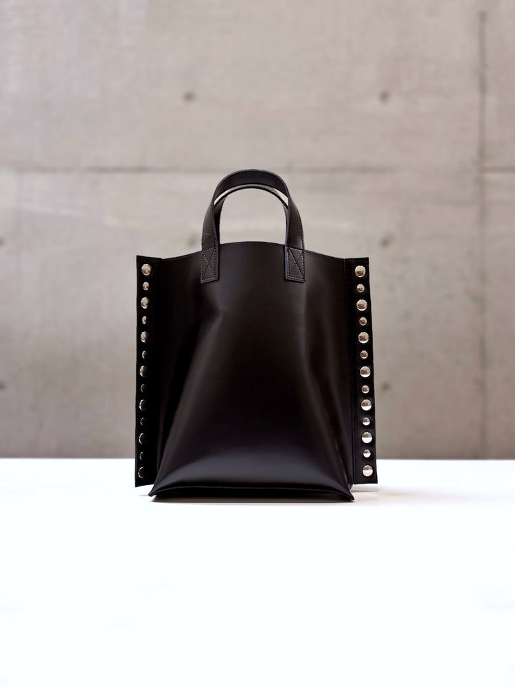 tao / ステアガラス TOTE BAG (M) / BLACK / TR-K204