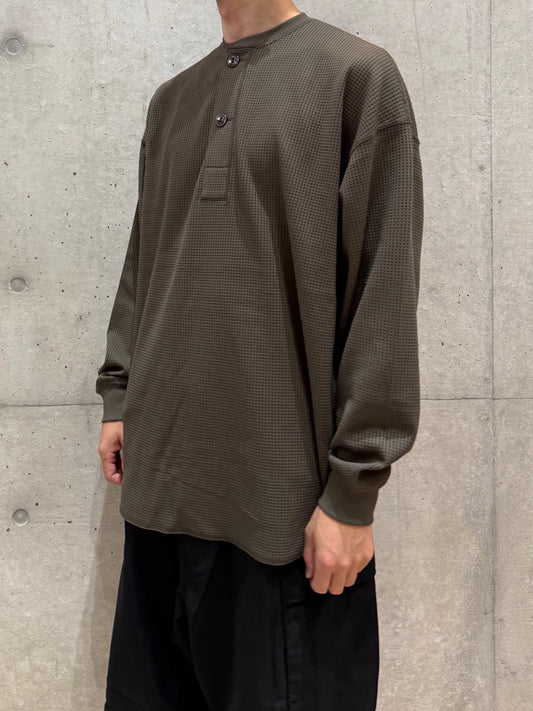 DAIWA PIER39 / TECH THERMAL HENLEY L/S / BROWNKHAKI / BE-33025W