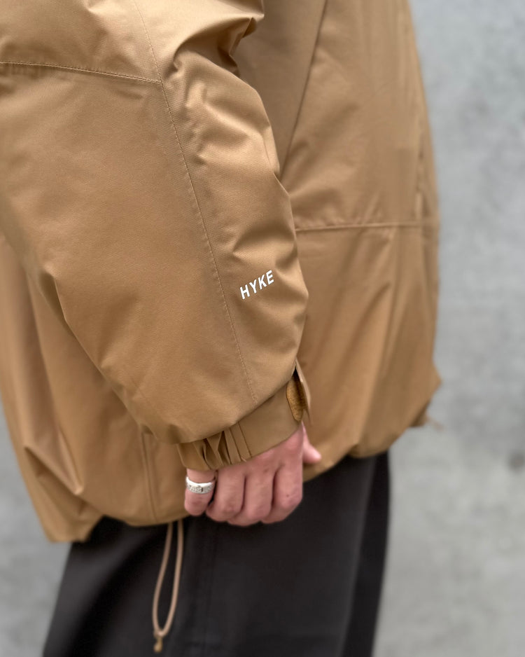 HYKE / PERTEX®️ PUFF JACKET / COYOTE BROWN / 17543