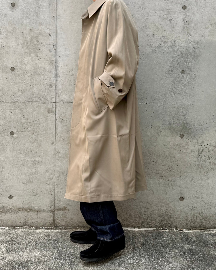 AURALEE / LIGHT WOOL MAX GABADINE COAT / KHAKI BEIGE / A26SC01MG