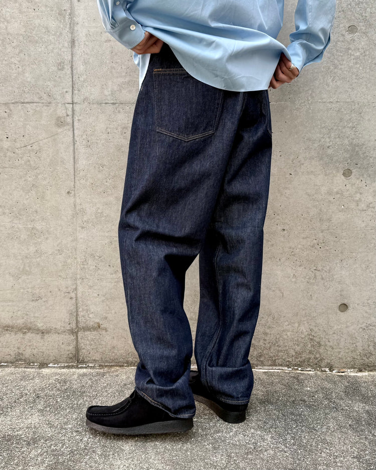AURALEE / HARD TWIST DENIM WIDE PANTS / INDIGO / A00P03DM