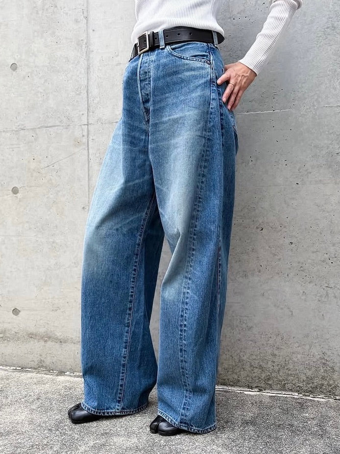 HYKE / DENIM BARREL LEG JEANS / Used Wash Blue / 13352