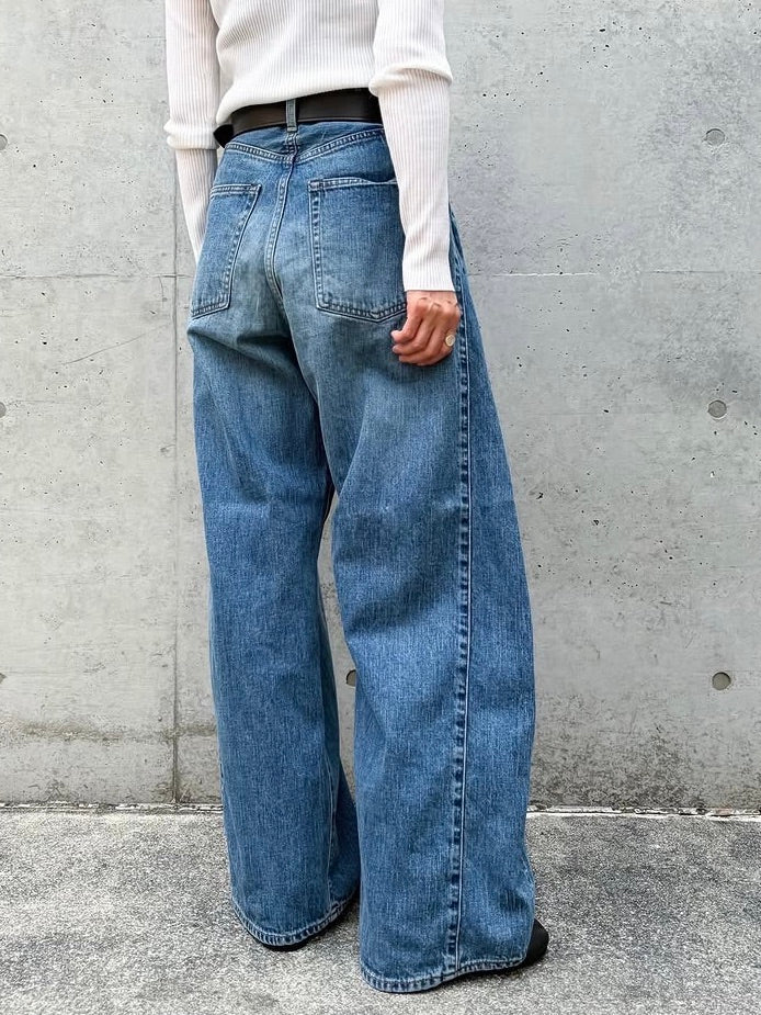 HYKE / DENIM BARREL LEG JEANS / Used Wash Blue / 13352