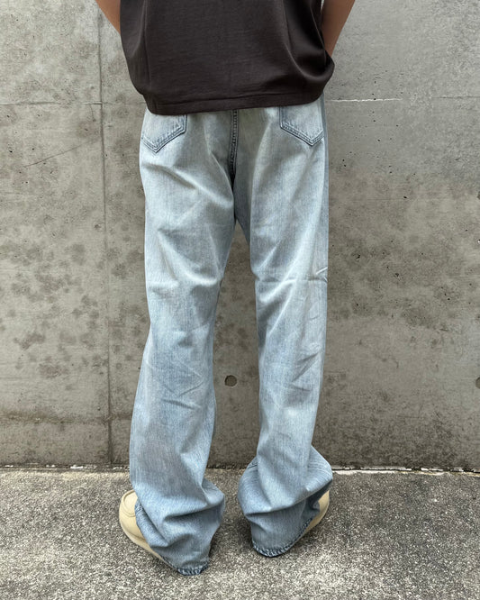 AURALEE / FADED SELVEDGE LIGHT DENIM PANTS / LIGHT INDIGO / A26SP02DE