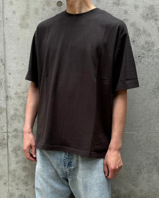 AURALEE / BRUSHED ORGANIC COTTON JERSEY TEE / INK BLACK / A26ST02PT