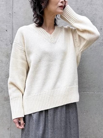 GALERIE VIE / ファインウール Vネックプルオーバー / WHITE / 23025402303