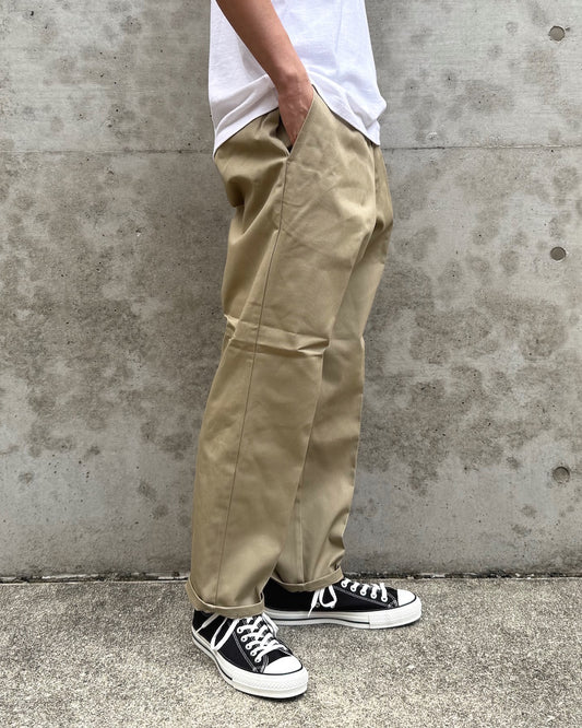 BEDWIN & THE HEARTBREAKERS / DICKIES 10L TC PANTS "THUNDERS"・KHAKI・25AB4529