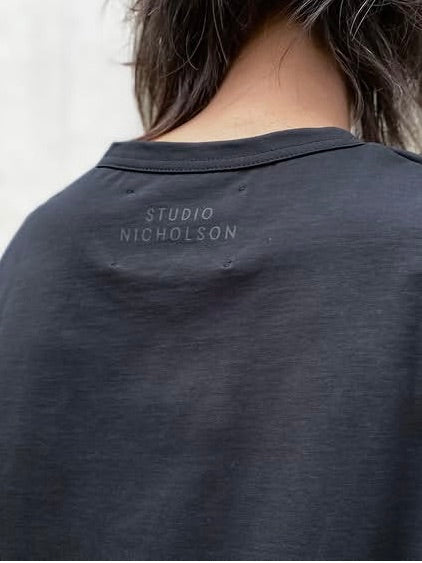 STUDIO NICHOLSON / SHORT SLEEVE T-SHIRT / BLACK