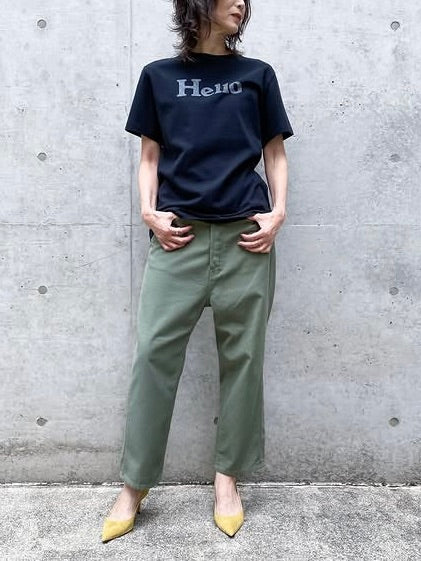 MADISONBLUE / HELLO CREW NECK TEE / BLACK / MB000-7001